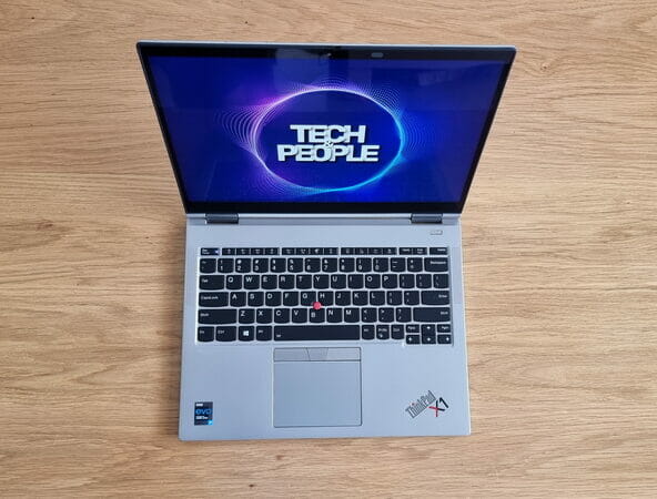 Lenovo-ThinkPad-Yoga-Titanium-Gen-1
