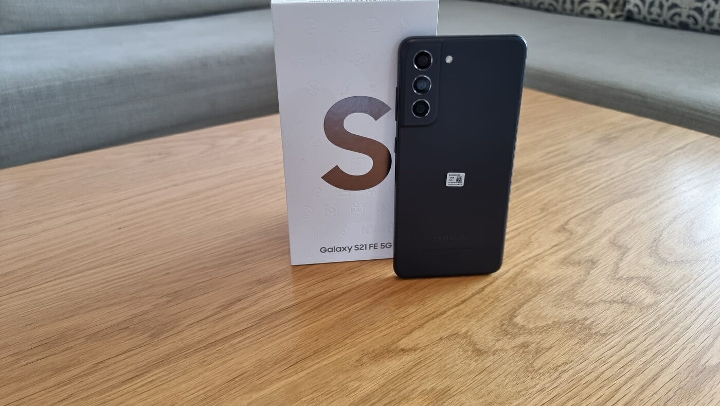 Samsung-Galaxy-S21-FE